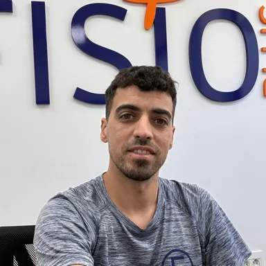 Aitor Santiago, fisioterapeuta y gerente en FisioPlus Figueres